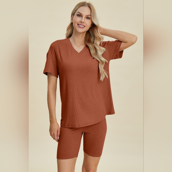 Basic Bae Full Size Ribbed V-Neck Short Sleeve Top and Shorts Set - Picture 2 of 7